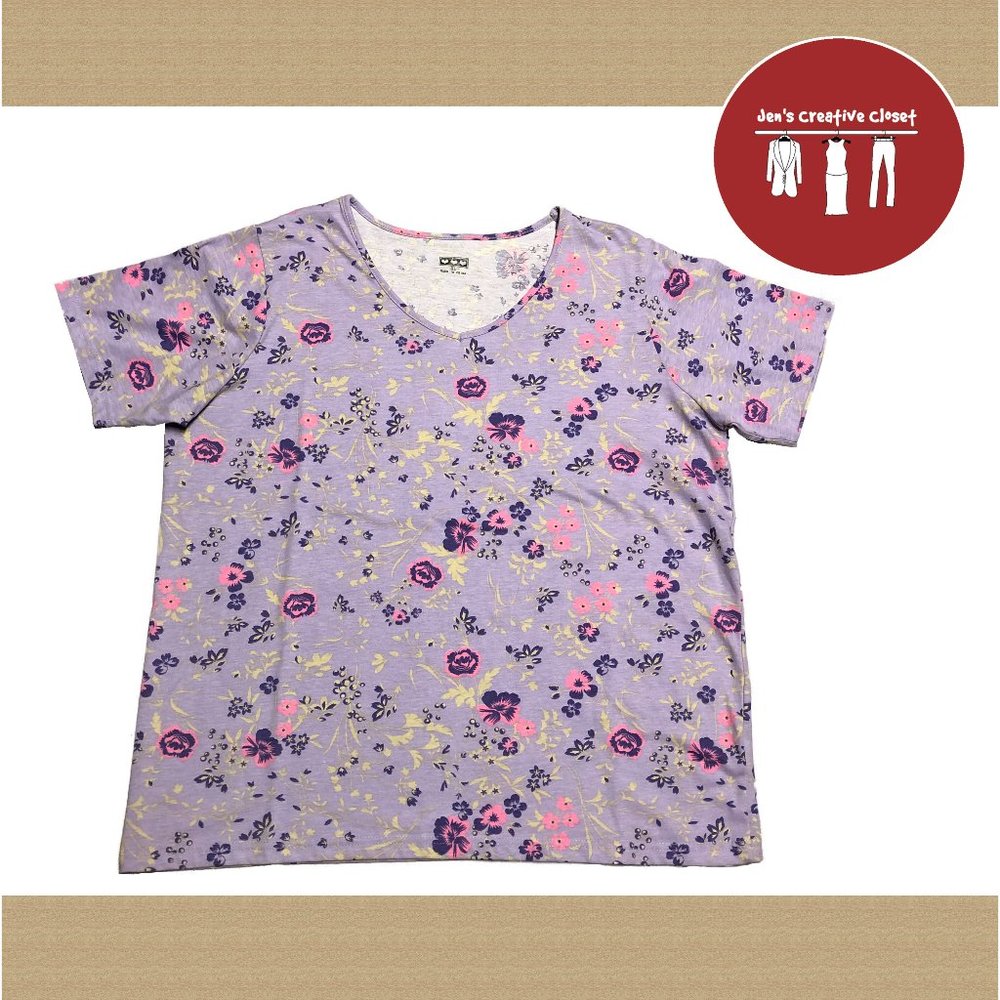 Women's American Sweetheart Lavender and Pink Floral V Neck Short Sleeve Top